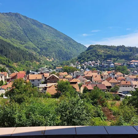 Stari * ترافنيك